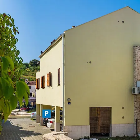 Appartement Ana Sutivan