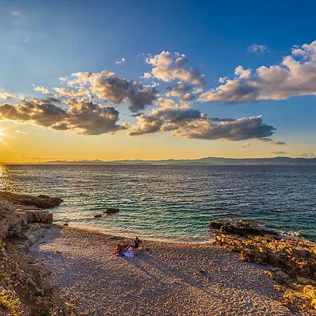 Ana شقة سوتيفان