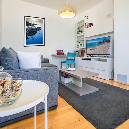 Ana Apartment
